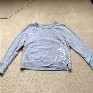 Cropped Calvin Klein Sweater